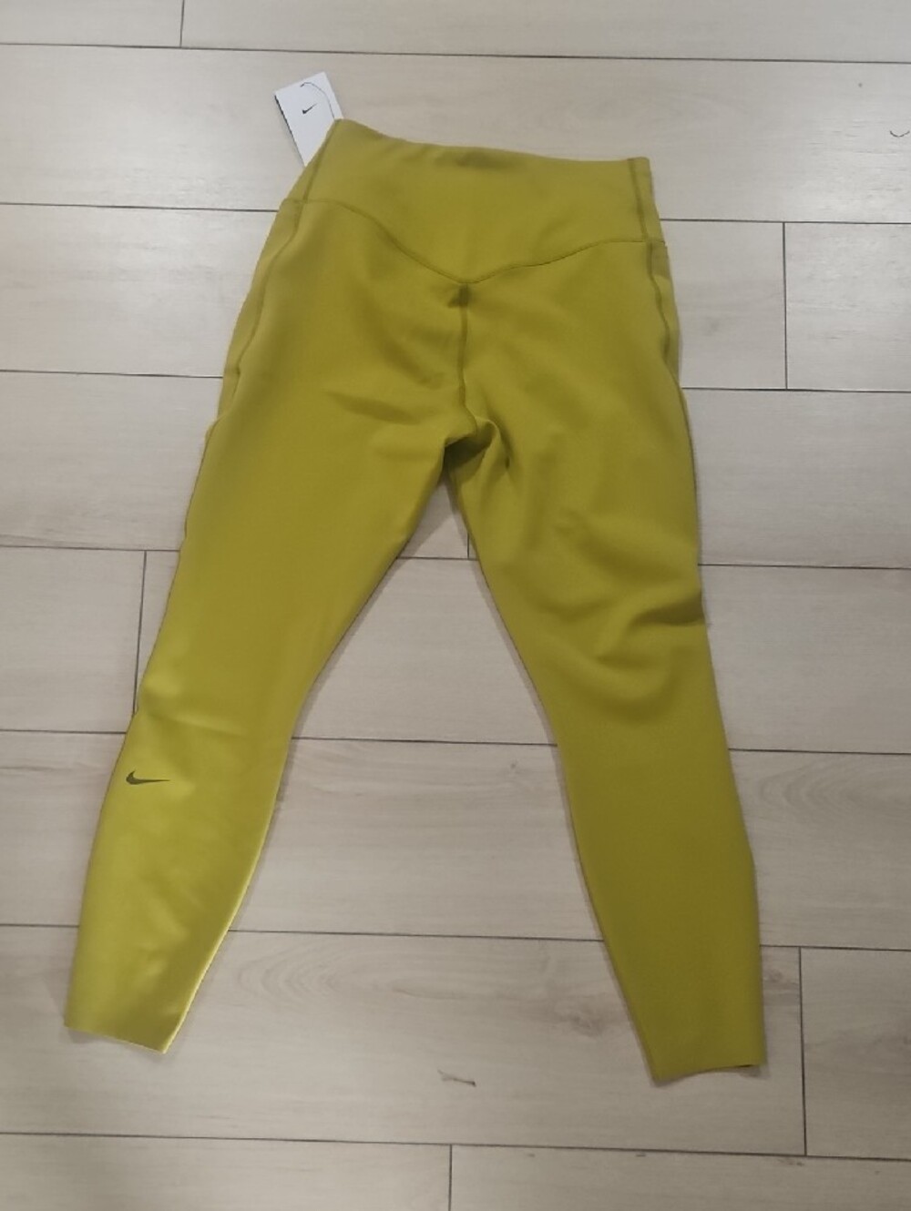 High-Waist 7/8 Length Pants NWT Large